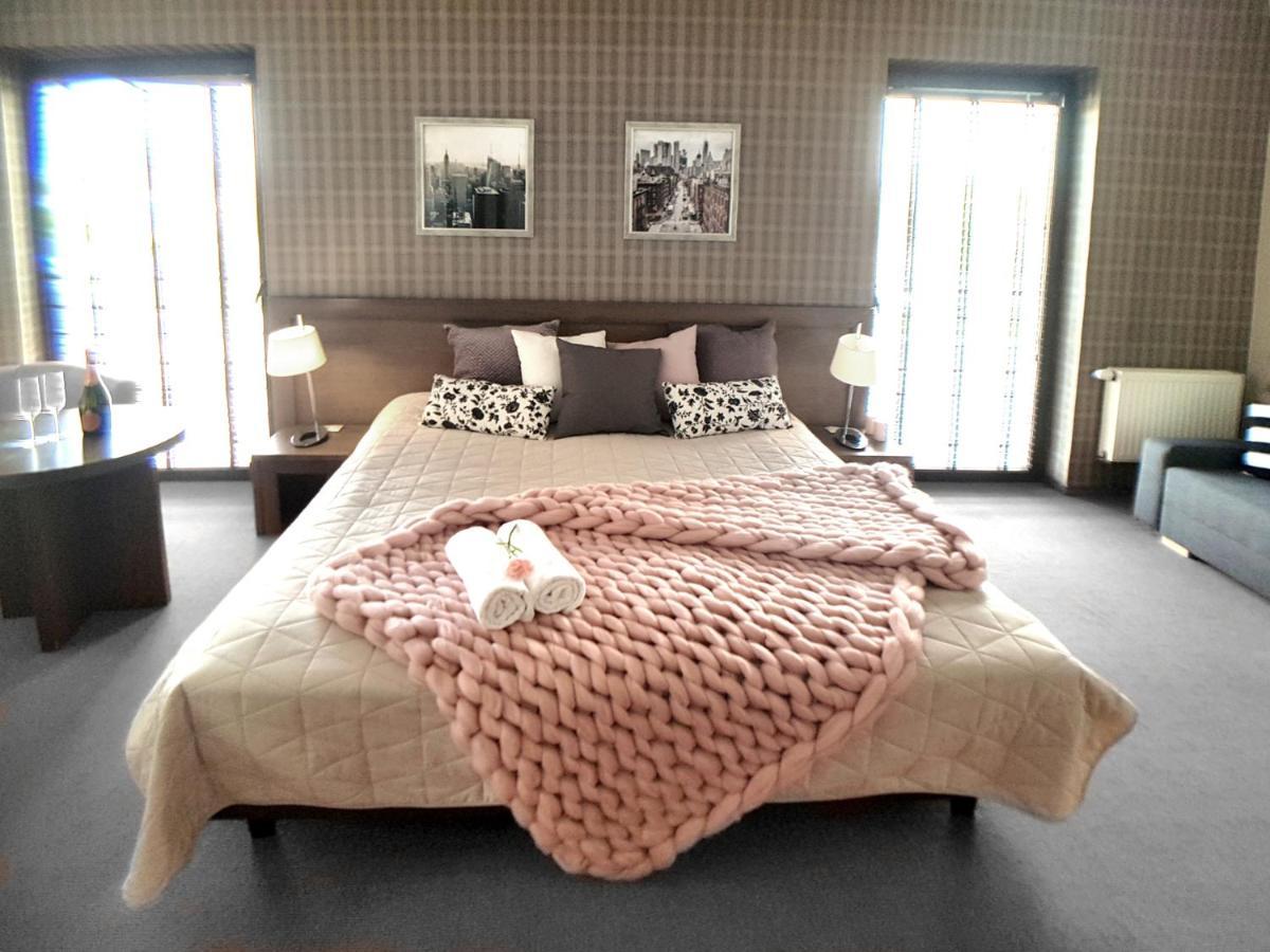 Hotel Willanova Люблин Екстериор снимка