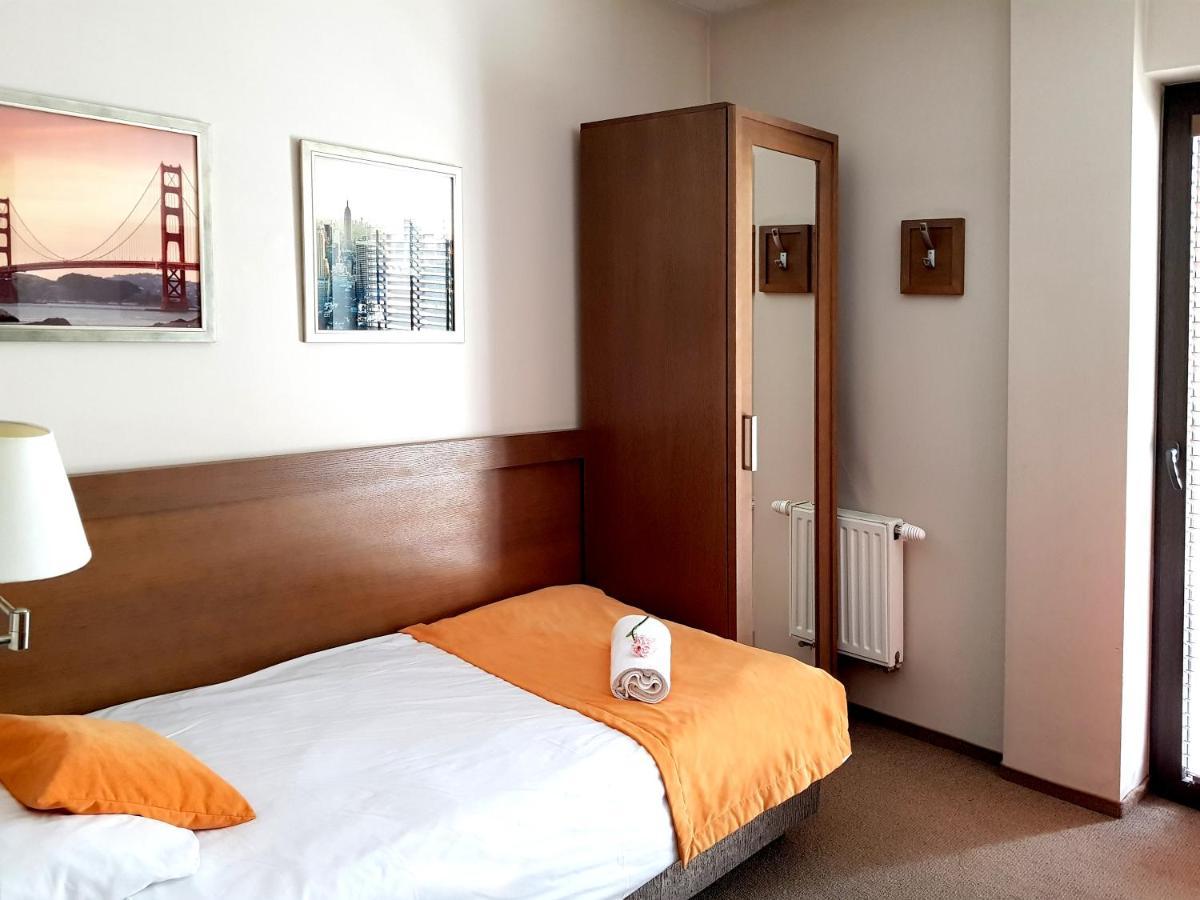 Hotel Willanova Люблин Екстериор снимка