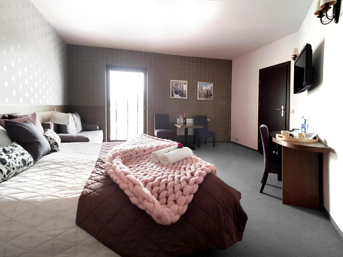 Hotel Willanova Люблин Екстериор снимка